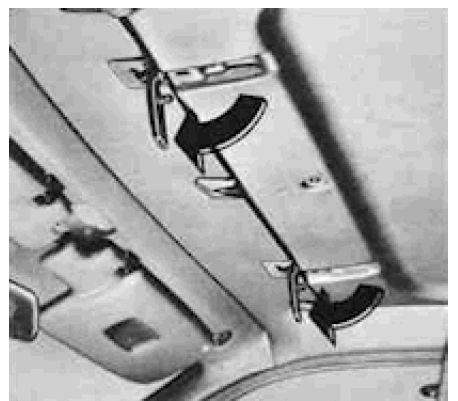 sunroof_front_latches